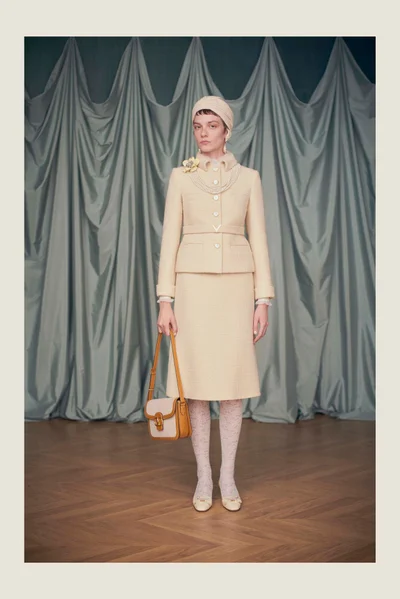 Look 39